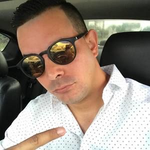 Meet your Posher, Luis orlando